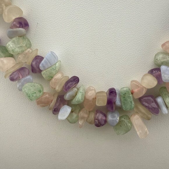 Multi-Gemstone Chip Beaded Long Strand Necklace Pastel Colors Green Pink & Laven - Picture 3 of 7